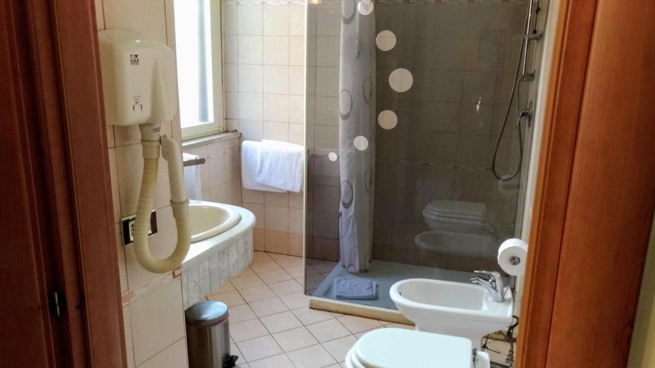 Nicolas Inn Rom Exteriör bild